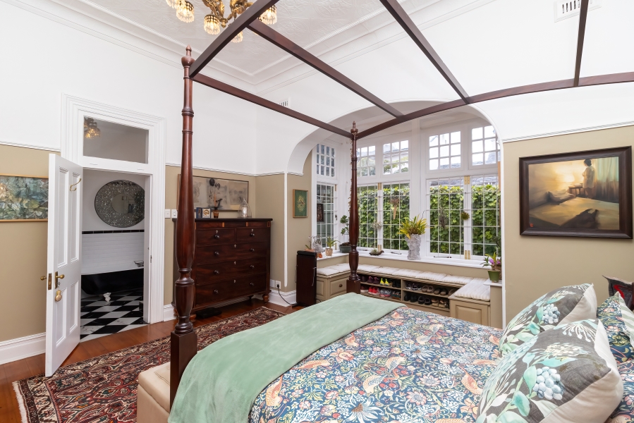 5 Bedroom Property for Sale in Rosebank Western Cape